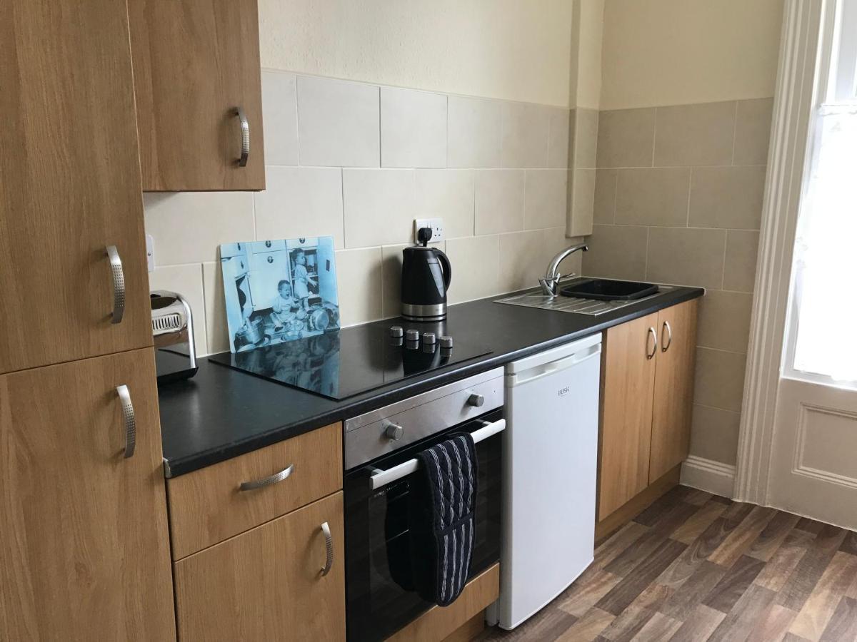 Parade Holiday Apartments Scarborough Esterno foto