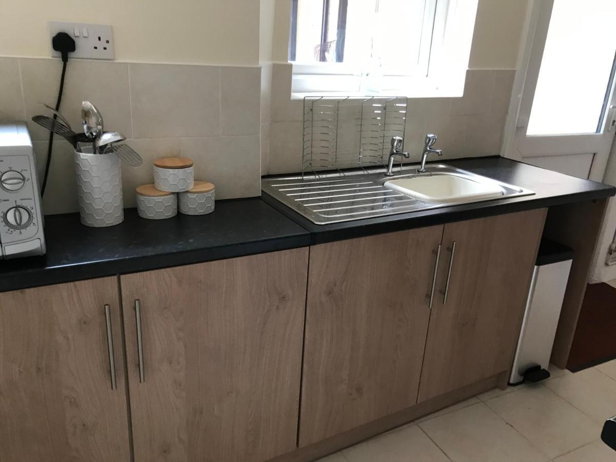 Parade Holiday Apartments Scarborough Esterno foto