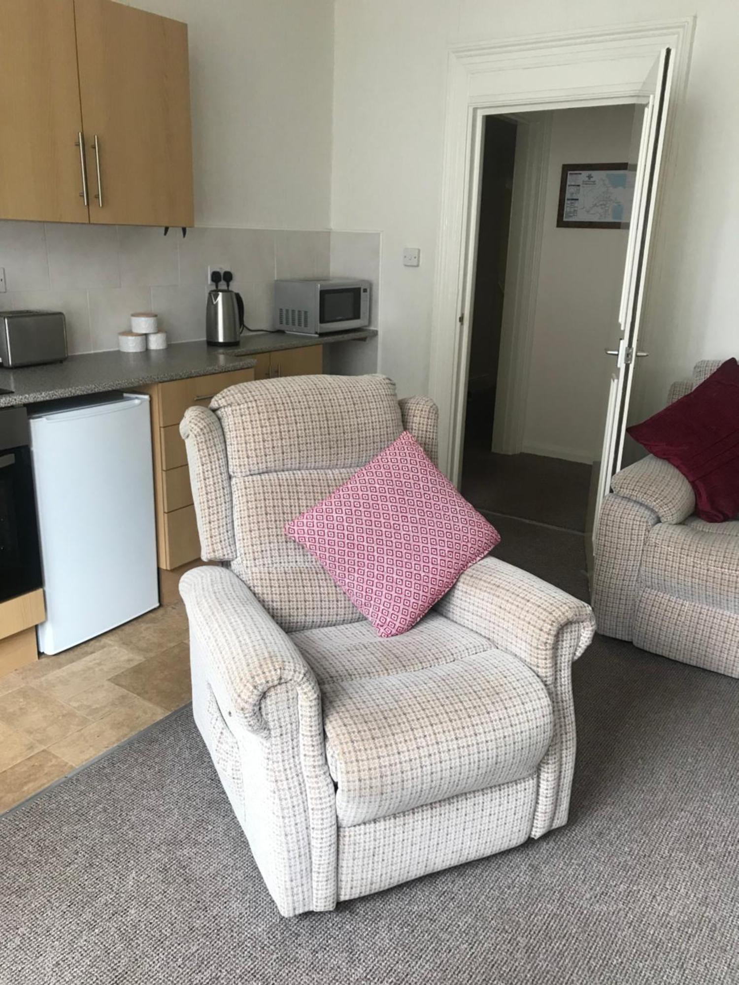 Parade Holiday Apartments Scarborough Esterno foto