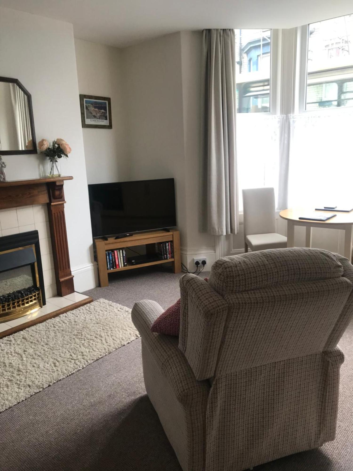 Parade Holiday Apartments Scarborough Esterno foto