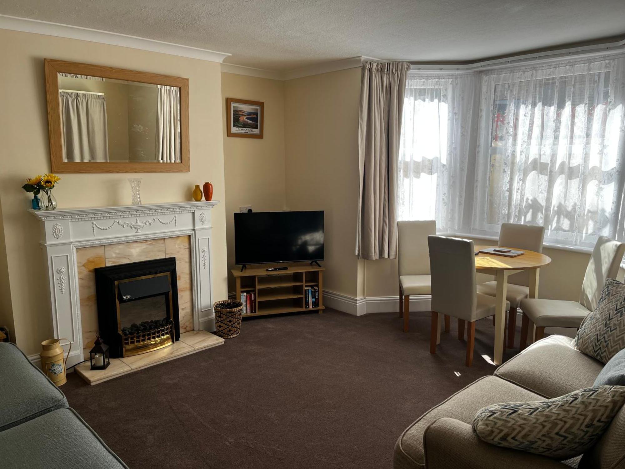 Parade Holiday Apartments Scarborough Esterno foto