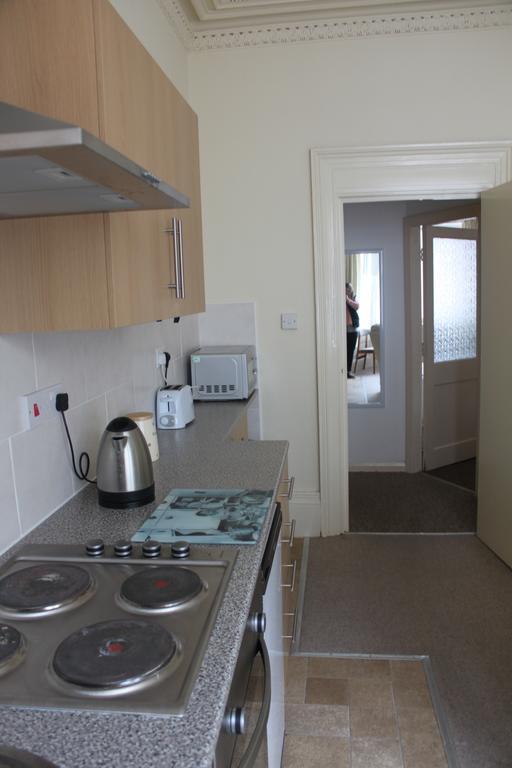 Parade Holiday Apartments Scarborough Esterno foto